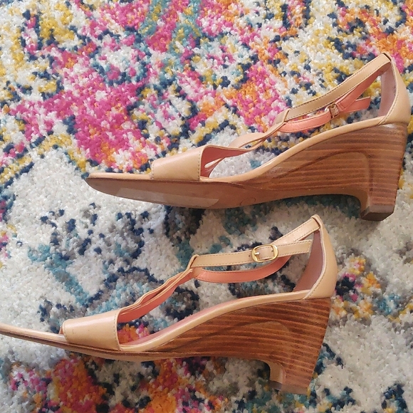 Joan David Circa Leather Wedge Heeled Sandals 9 - Picture 5 of 7